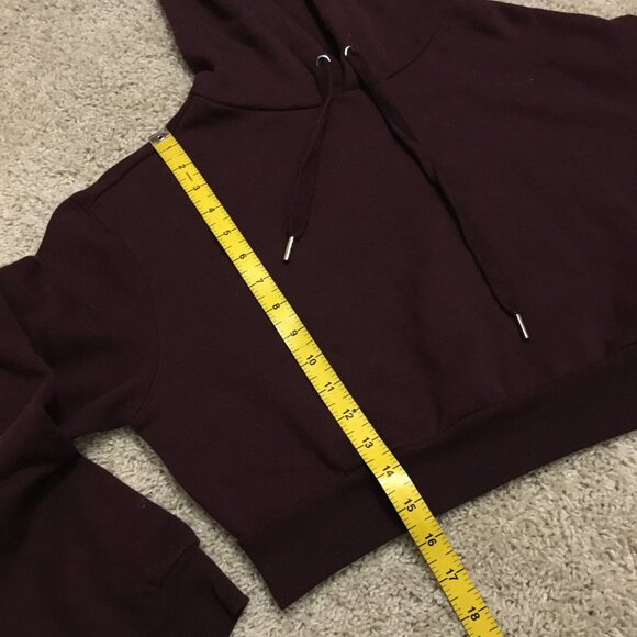 Soft Burgundy Cropped Pullover Hoodie - Picture 14 of 15
